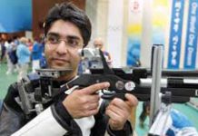 Never lose sight of your goal: Abhinav Bindra