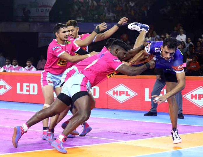 Jaipur Pink Panthers strong defense against Haryana Steelers