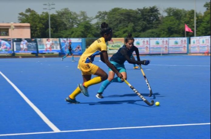 Senior Womens Hockey National Cship quarters Senior Womens Hockey National Cship quarters