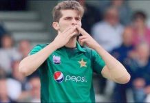 Shaheen Afridi receives Sir Garfield Sobers Trophy as ICC Men’s Cricketer Of The Year 2021 shaheen afridi