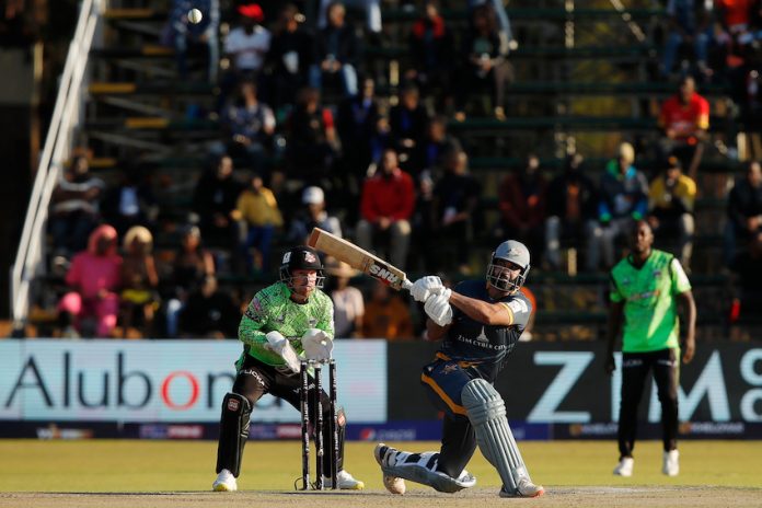 Harare_Hurricanes_Register_First_Win_at_Zim_Cyber_City_Zim_Afro_T10_Defeat_Durban_Qalandars_