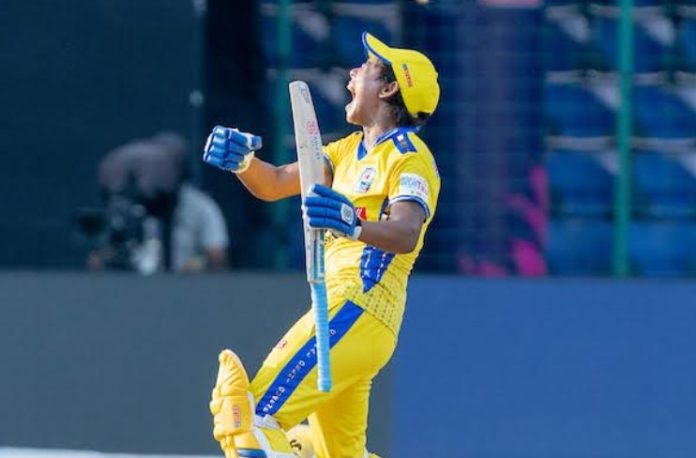 Central Delhi Queens edge out North Delhi Strikers in last over thriller Central Delhi Queens edge out North Delhi Strikers in last over thriller